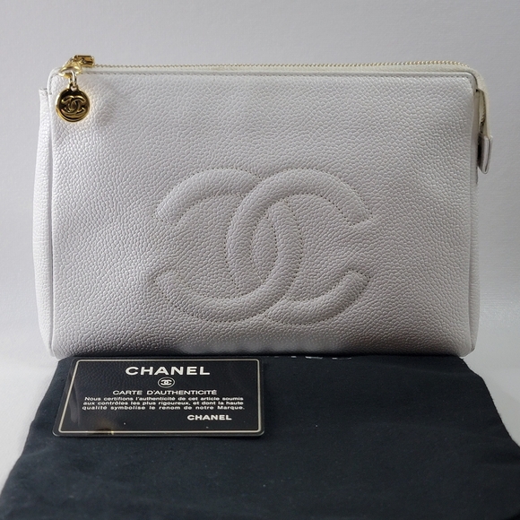 CHANEL CC Logo Caviar Leather Cosmetic Pouch Bag - Picture 1 of 10